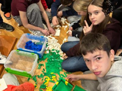 Alt="Zdjęcie przedstawia akcję -Profilaktyka i integracja w Szkole w Sierakowie Śląskim"