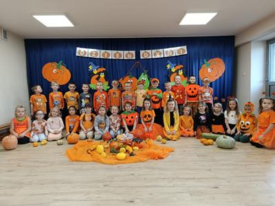 Alt="Listopad pełen atrakcji dla przedszkolaków z Ciasnej."