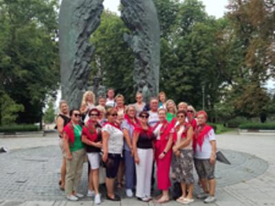 Alt="Zdjęcie przedsatwia zajęcia w roku 2025 w Kole Gospodyń Wiejskich w Sierakowie Śląskim."