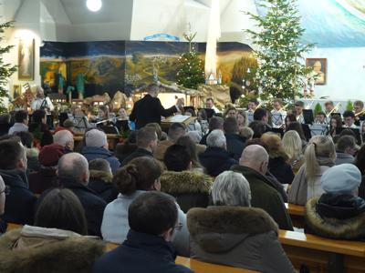 Alt="Zdjęcie przedsawia Koncert Kolęd, który odbył się w Ciasnej 28 grudnia 2025r."