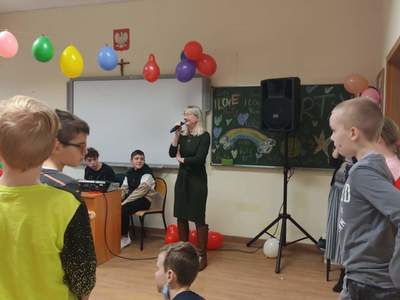 Alt="Zdjęcie przedstawia obchody DBI – Dzień Bezpiecznego Internetu w Ciasnej."