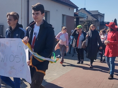 Alt="Zdjęcie przedstawia obchody Dnia Wiosny w Ciasnej."