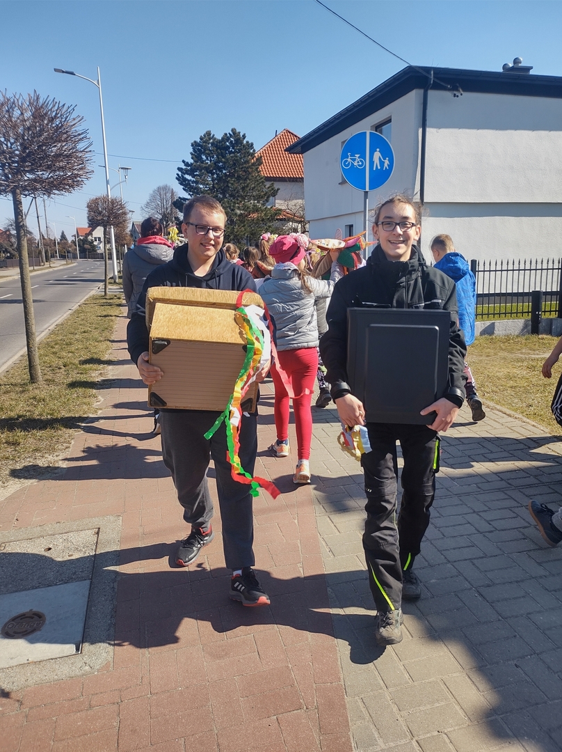 Alt="Zdjęcie przedstawia obchody Dnia Wiosny w Ciasnej."