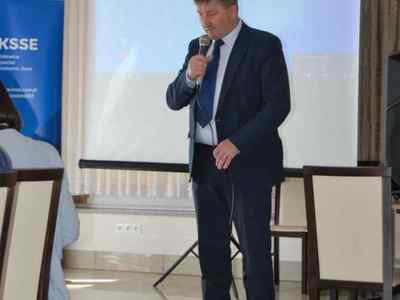 Alt="Zdjęcie przedstawia spotkanie przedsiębiorców z przedstawicielami Gminy Ciasna oraz KSSE. "