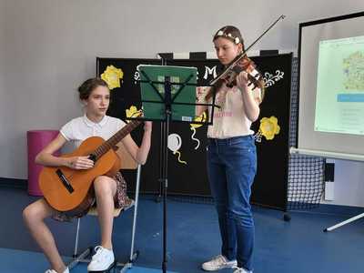 Alt="„Laureaci konkursu Mam talent w Szkole w Zborowskiem."