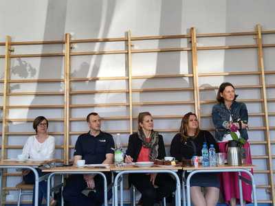 Alt="„Jury konkursu "Mam talent" w Szkole w Zborowskiem."