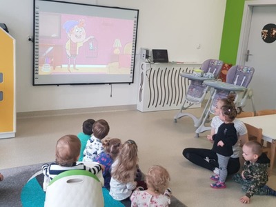 Alt="Angielski w Gminnym Klubie Dziecięcym."