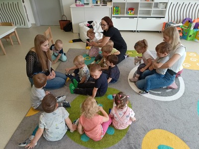 Alt="Angielski w Gminnym Klubie Dziecięcym."