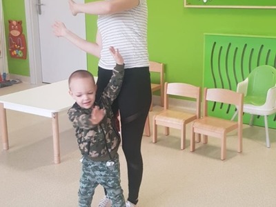 Alt="Angielski w Gminnym Klubie Dziecięcym."