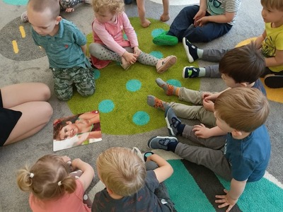 Alt="Angielski w Gminnym Klubie Dziecięcym."