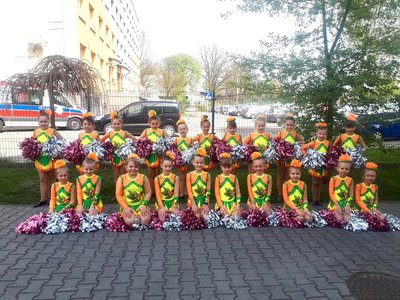 Alt="Zdjęcie przedstawia Kadetki z Zespołu Tańca Mażoretkowego Copacabana."