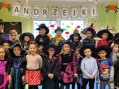Alt="Zdjęcie przedstawia przedszkolaki z Sierakowa Śląskiego."
