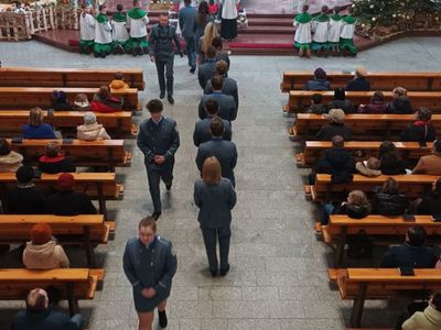 Alt="Zdjęcie przedstawia Orkiestrę Dętą z Ciasnej podczas mszy w jej intencji."