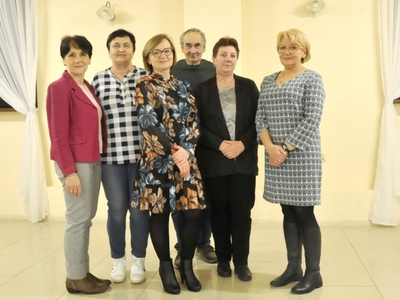 Alt="Zdjęcie przedstawia przedstawicieli Rady Sołeckiej wraz z Panią Sołtys Teresą Królik, Ciasna"
