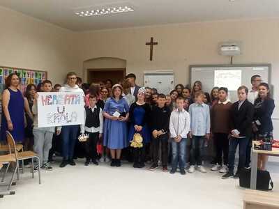 Alt="Zdjęcie przedstawia "Herbatkę u Króla w szkole w Zborowskiem."