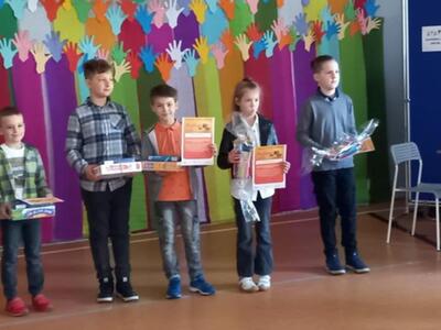 Alt="Zdjęcie przedstawia uczestników XVIII Gminnych Prezentacji Profilaktycznych W Ramach Kampanii ”Zachowaj Trzeźwy Umysł”."