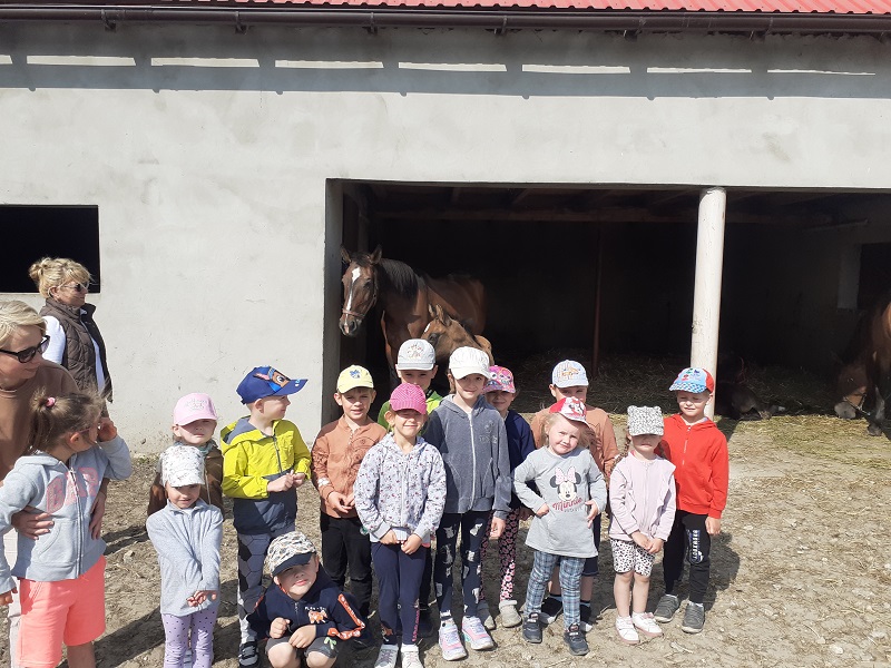 Alt="Zdjęcie przedstawia aktywności Przedszkola w Jeżowej."