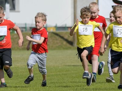 Alt="Zdjęcie przedstawia zawody przedszkolaków „SPRINTEM DO MARATONU”. Foto: R.Gruca"