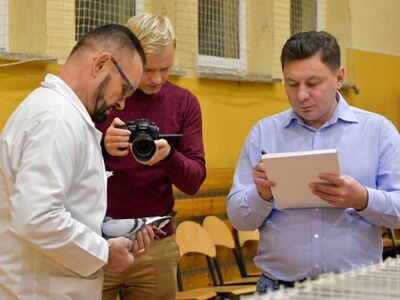 Alt="Zdjęcie z 48 Wystawy Gołębi Pocztowych w Ciasnej, autor: Radosław Gruca."