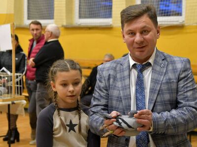 Alt="Zdjęcie z 48 Wystawy Gołębi Pocztowych w Ciasnej, autor: Radosław Gruca."