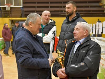 Alt="Zdjęcie z 48 Wystawy Gołębi Pocztowych w Ciasnej, autor: Radosław Gruca."