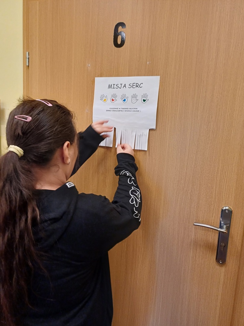 Alt="Zdjęcie przedstawia Tydzień misyjny w Zborowskiej Szkole."