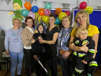 Alt="Zdjęcie przedstawia Zabawę Mini Disco w Przedszkolu w Sierakowie Śląskim."