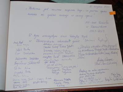Alt="Rekordowa frekwencja w Fabryce Fajek."