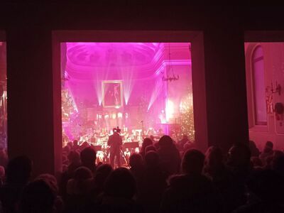 Alt="Zdjęcie przedstawia Koncert Kolęd, który odbył się 14 stycznia 2024 w Kościele pw. Św. Jadwigi w Jeżowej. Wystąpiły: Mała Orkiestra Dęta z Ciasnej, Gminna Orkiestra Dęta z Ciasnej wraz z wokalistami z GokVoice oraz Zespół "Goralska Hora". Zdjęcie: GOK"