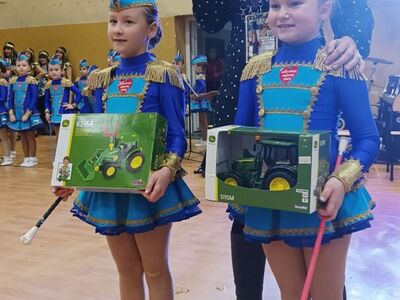 Alt="Zdjęcie przedstawia występy podczas 32 Finału Wielkiej Orkiestry Świątecznej Pomocy."