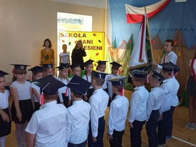 Ślubowanie w PSP w Ciechlinie