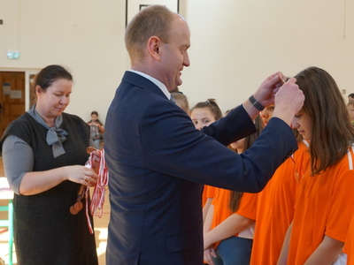 Zawody o Puchar Wójta Gminy Pniewy w minisiatkówce.