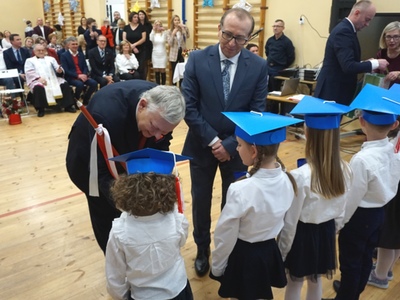 Otwarcie szkoły w Ciechlinie 16.12.2022r.