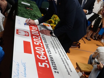 Rozpoczęcie roku szkolnego w Jeziorze.