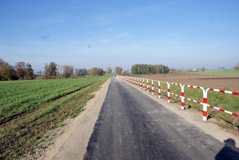 Budowa ścieżki rowerowo pieszej - zdjęcie 1