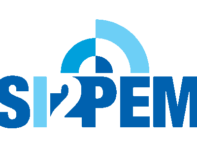 Logo SI2OEM. Napis: SI2OEM w kolorach: błękitnym, niebieskim i białym.