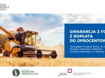 Kombajn młócący zboże. Nad zdjęciem logo: Fundusz Gwarancji Rolnych. Pod zdjęciem: flaga Unii Europejskiej, logo: Ministerstwo Rolnictwa i Rozwoju Wsi, logo: Bank Gospodarstwa Krajowego, logo: Program Rozwoju Obszarów Wiejskich