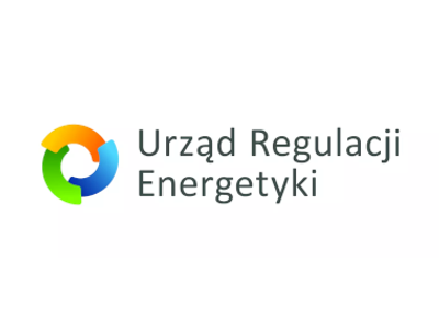 Logo URE. Koło utworzone z trzech odcinków w odcieniach zieleni, niebieskiego i pomańczowego.