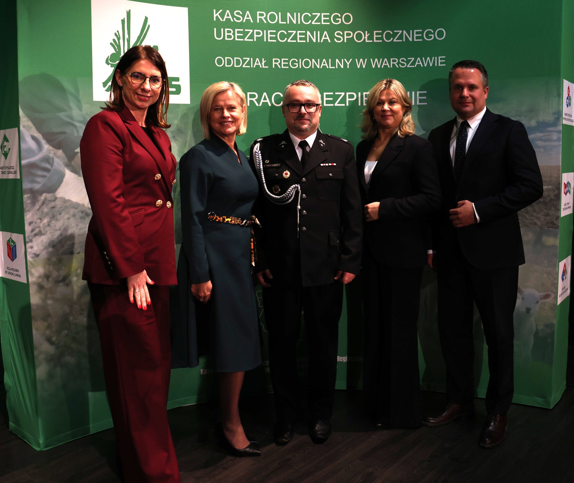 wręczenie dofinansowania dla osp