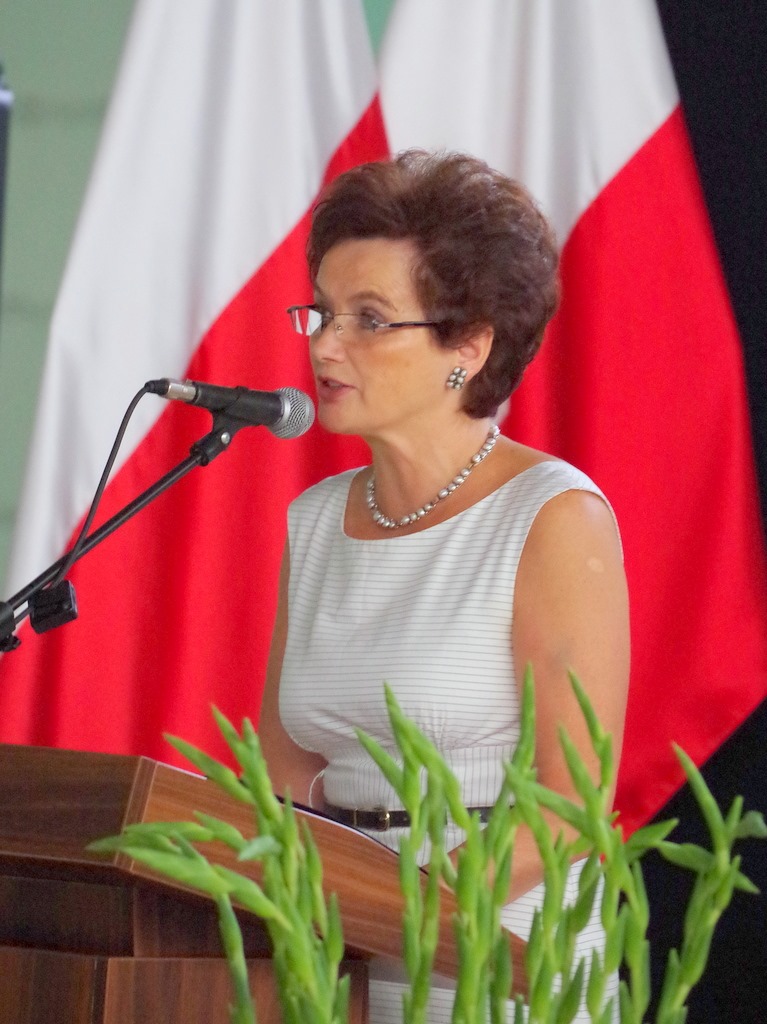 Pani Burmistrz na zakończeniu roku szkolnego 2020/2021