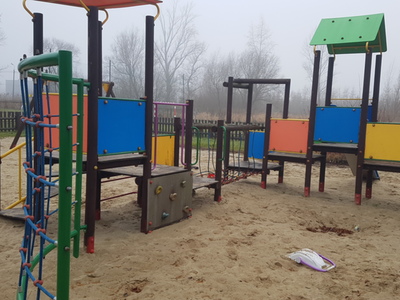 Plac zabaw przed remontem