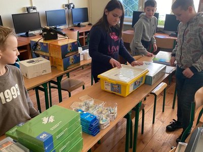 Szkoła Podstawowa Prace Małe