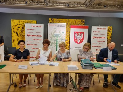 podpisanie umów 