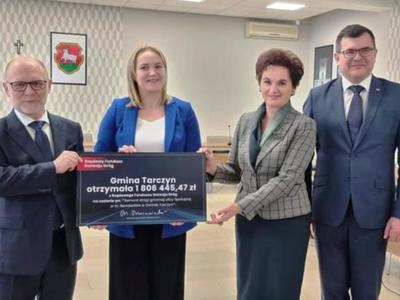 włodarz tarczyna otrzymuje promesę