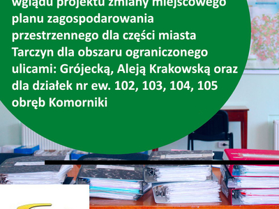 Zdjęcie przedstawia książki leżące na biurku