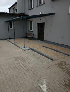 Łomia 8