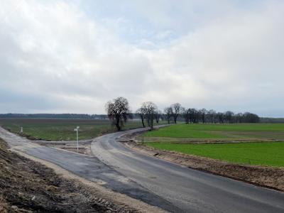 Przebudowa drogi powiatowej Brzeście-Janiewice i dalej w kierunku Chomca