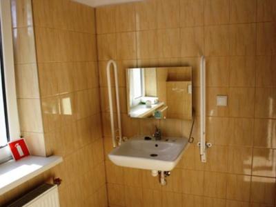 Remont i adaptacja toalet oraz zaplecza socjalnego w SP Bobrowice