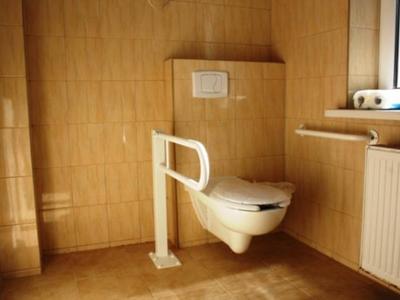 Remont i adaptacja toalet oraz zaplecza socjalnego w SP Bobrowice