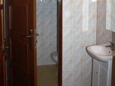 Remont i adaptacja toalet oraz zaplecza socjalnego w SP Bobrowice
